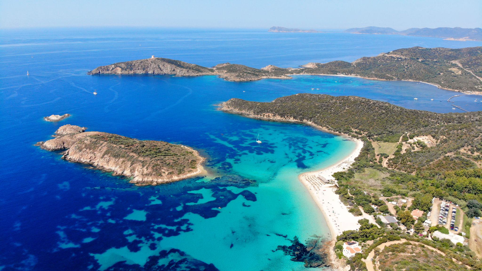 Mediterrán táj és tenger Szardínián